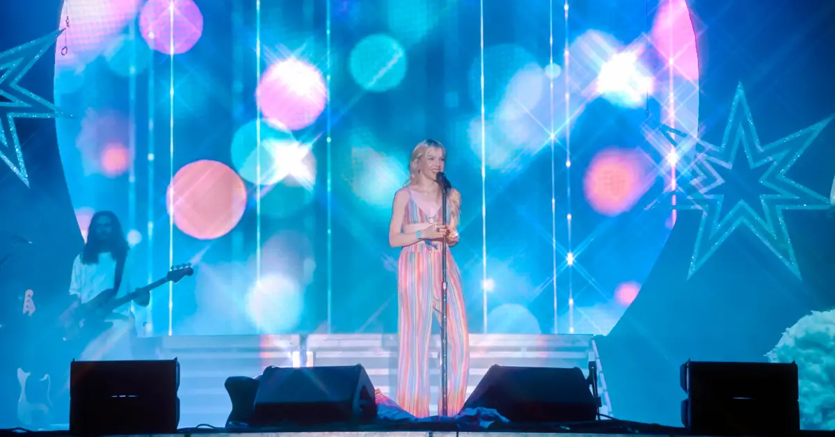 Carly Rae Jepsen performs "Your Type" at Austin City Limits Music Festival on October 7th, 2022.